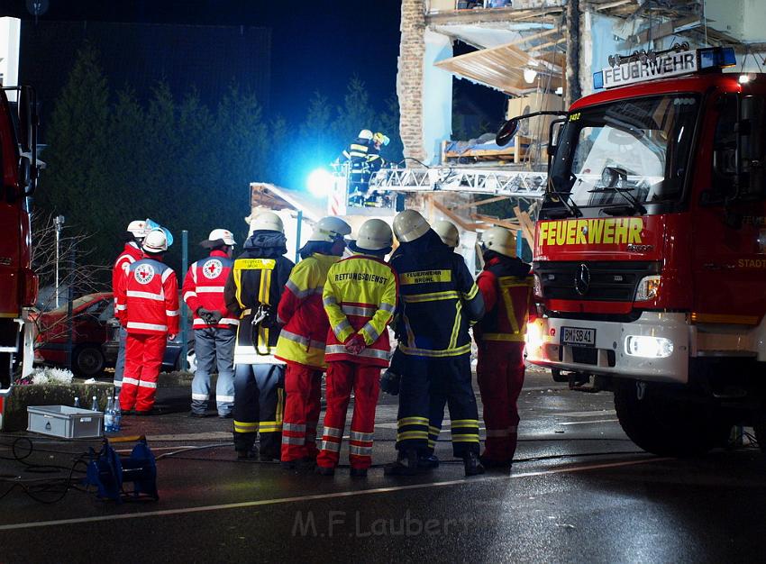 Hausexplosion Bruehl bei Koeln Pingsdorferstr P050.JPG